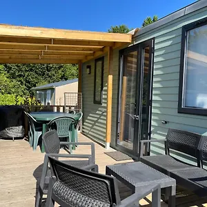 https://camping-lanniron-5.inbrittany.com