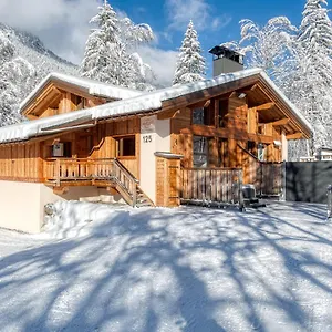 https://demi-chalet-888-luxe-spa-et-sauna.hotels-rhonealpes.com